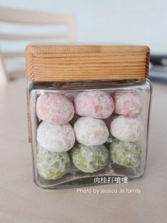 【肉桂打噴嚏】三色香甜小雪球 的食譜成品照片