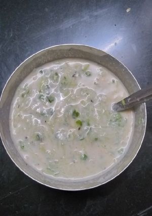 खीरे का रायता (kheere ka raita recipe in Hindi) रेसिपी मुख्य फोटो
