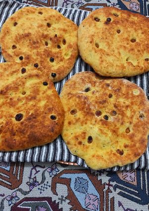 عکسی از دستور نان شیری با کشمش