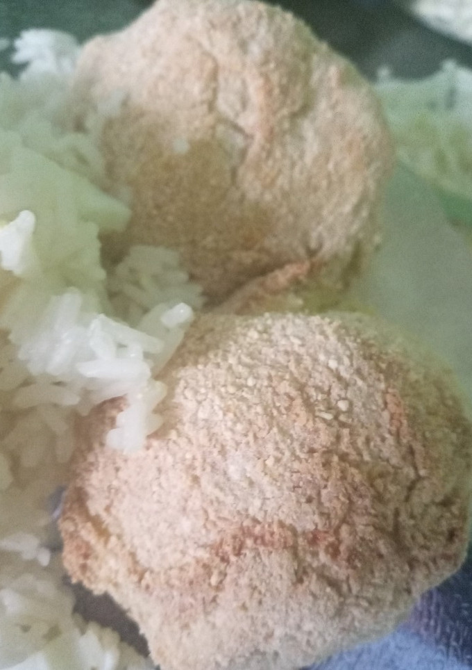 Una foto de Bombas de papa rellenas de carne picada