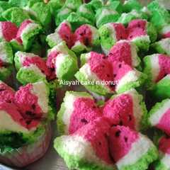 Bolu kukus mekar রেসিপির প্রধান ছবি