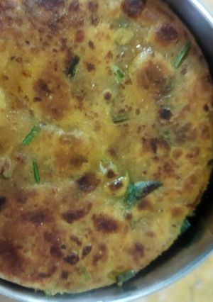 ખીચડી ના થેપલા (Khichdi Thepla Recipe In Gujarati) રેસીપી મુખ્ય ફોટો