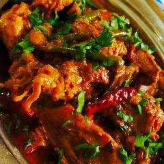 A picture of Spicy Chicken Curry.