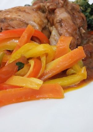 A picture of Lazy Chicken Thighs Stew.