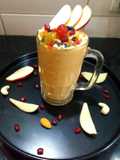 मिक्स फ्रुट मिल्क शेक (mix fruit milkshake recipe in marathi)