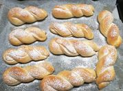 Una foto di brioche con lo zucchero bimby