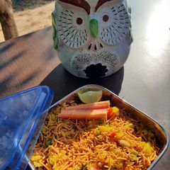 A picture of Vegetable poha.