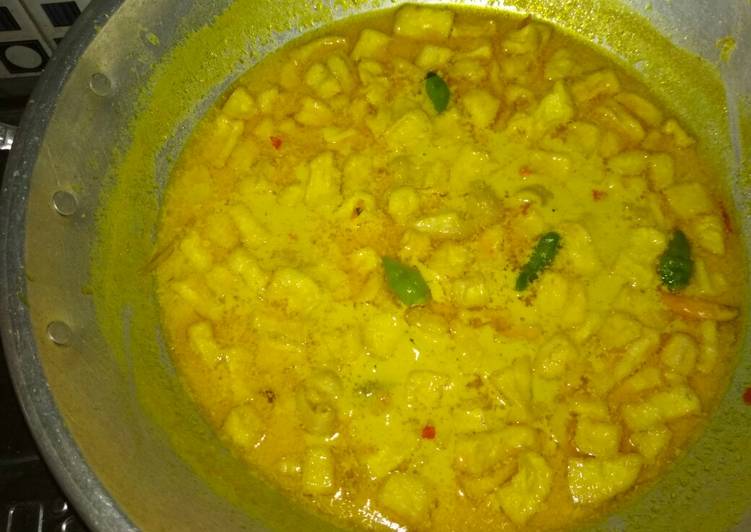 Tahu telur kuah santan sederhana