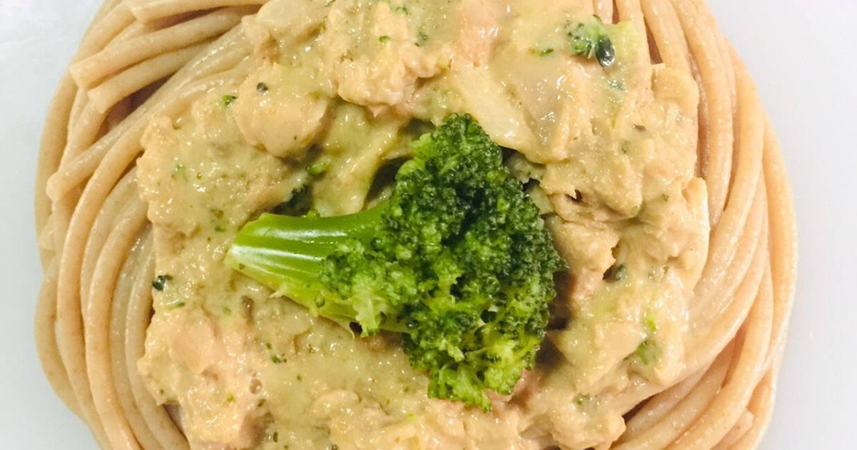 Creamy HerbGarlic Tuna & Broccoli Pasta Recipe by SpottedByD Cookpad