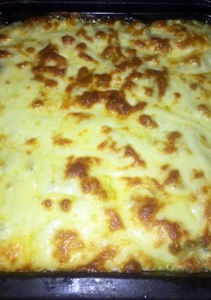 Una foto de Pastel de pollo, puerro y bacon