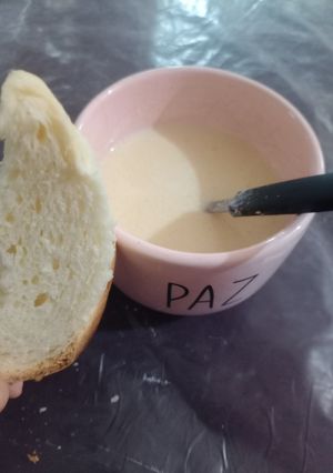 Una foto de Leche con polenta (un postre de mi infancia)