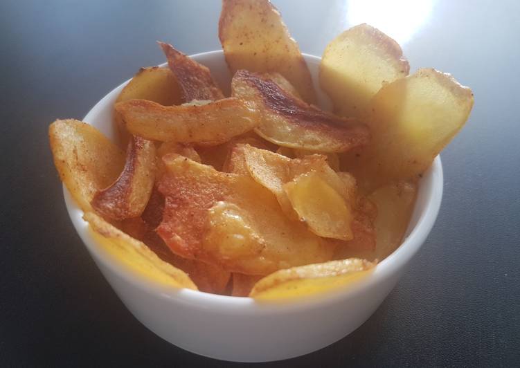 Chips de pomme de terre maison