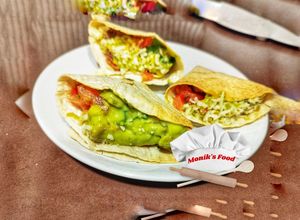 Foto principal de Conitos de pollo y guacamole