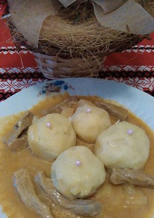Vadas-krumpligombóccal nagyi módra recept fotója
