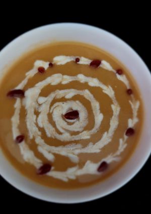ગાજર સુપ (Carrot Soup Recipe In Gujarati) રેસીપી મુખ્ય ફોટો