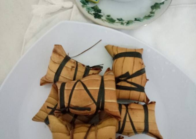 Kue ketan/ kue bantal