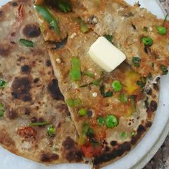 A picture of Mutter _Masala Parantha.