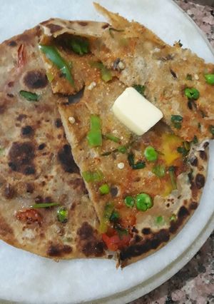 A picture of Mutter _Masala Parantha.
