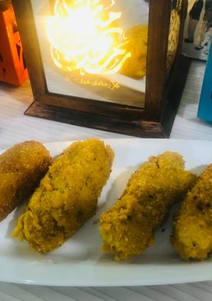 A picture of Crispy potato vada.