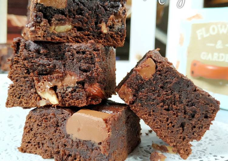 Gluten Free Fudge Brownie Milky