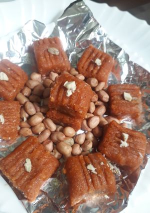मूँगफली की मिठाई रेसिपी मुख्य फोटो