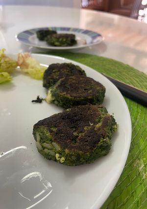 Una foto de Croquetas de espinaca y arroz