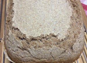 Una foto de Pan semi integral en la máquina de hacer pan 🍞
