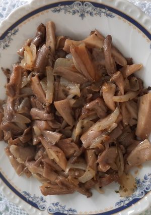 Foto principal de Setas con cebolla y orégano