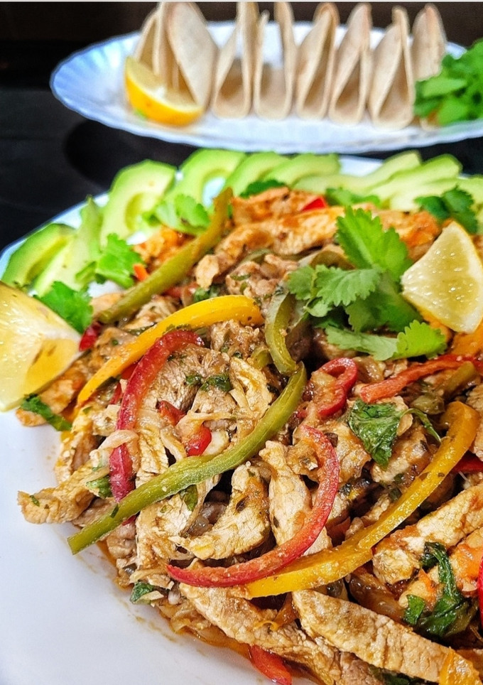 Una foto de Fajitas de cerdo al limón