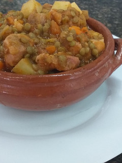 Una foto de Cazuela de lentejas!🤤