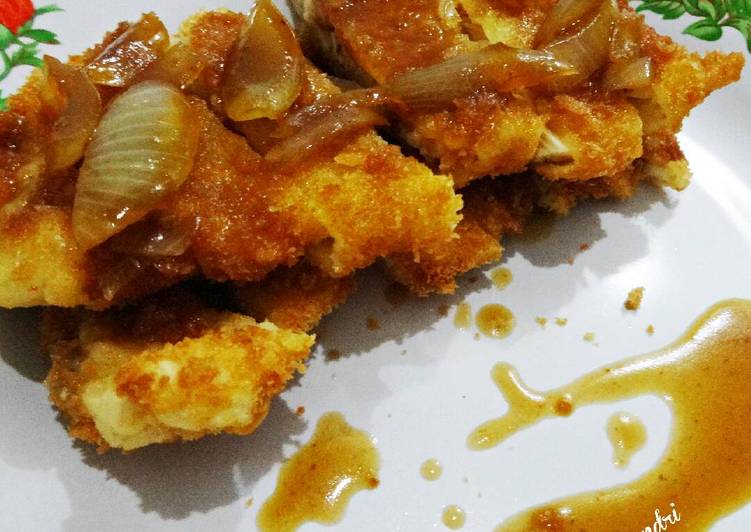 Bagaimana Menyiapkan Chicken Katsu dengan saus teriyaki, Enak Banget