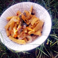 A picture of Garnished soya beans cake(awara).