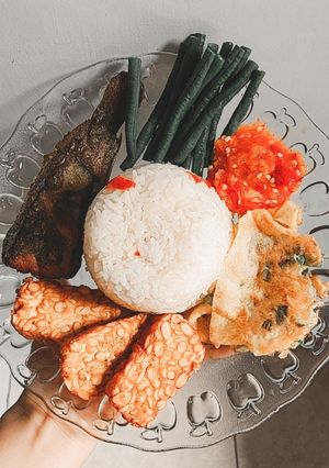 Foto resep Nasi liwet ala anak kost