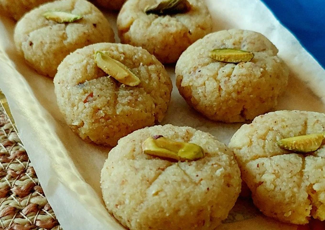 Khoya Makhana Peda