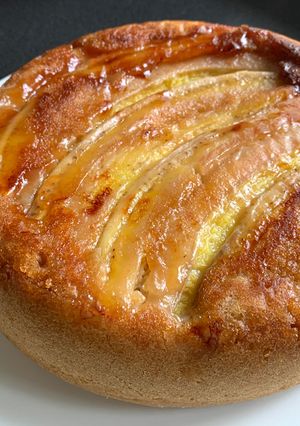 A picture of Rice Cooker Banana Upside-down Cake.
