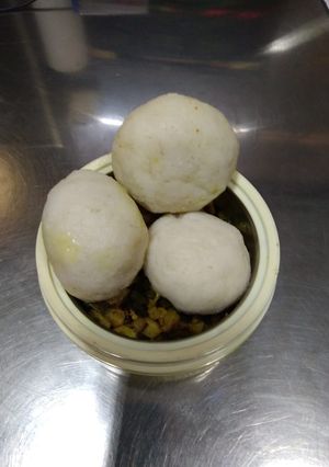 A picture of Veg stuff pitha.