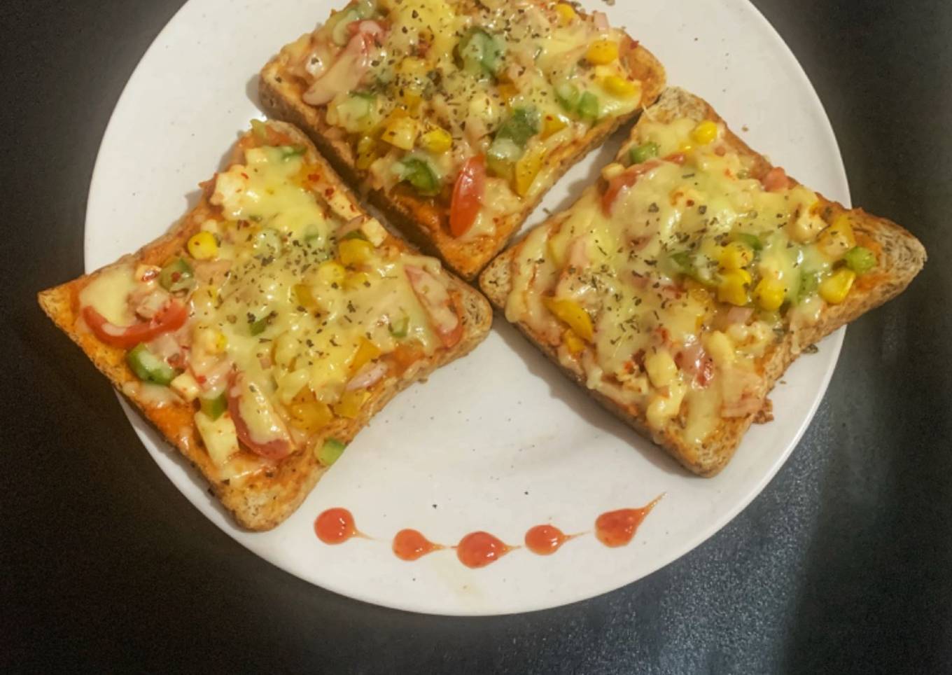 Bread pizza