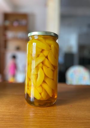 Hình của món Đào ngâm.