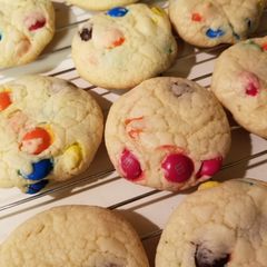 A picture of Easy cake mix M&M cookies.