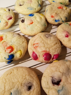 A picture of Easy cake mix M&M cookies.