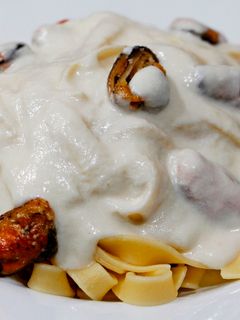 Una foto de Fettuccine con salsa de nata