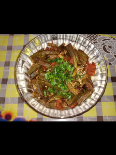 ભીંડી મસાલા (Bhindi masala in gujrati) રેસીપી મુખ્ય ફોટો