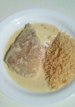 Une photo de Filet de lieu noir au curry