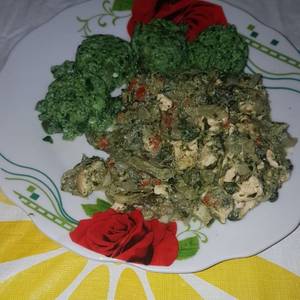 Revuelto de acelga y pollo sin huevo con bombita de espicana con huevo
