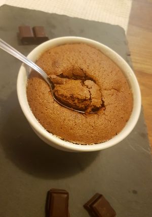 Une photo de Soufflé au chocolat au coeur fondant 🍫