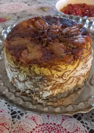عکسی از دستور رشته پلو با تهدیگ بال مرغ