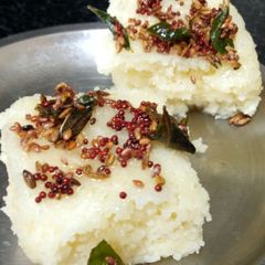 Instant rava/ sooji dhokla A picture of Instant rava/ sooji dhokla.