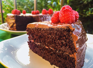 Una foto de Tarta Vegana de Chocolate con un Toque de Café!!!!