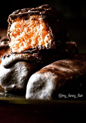 A picture of Gulkand Bounty Bars.