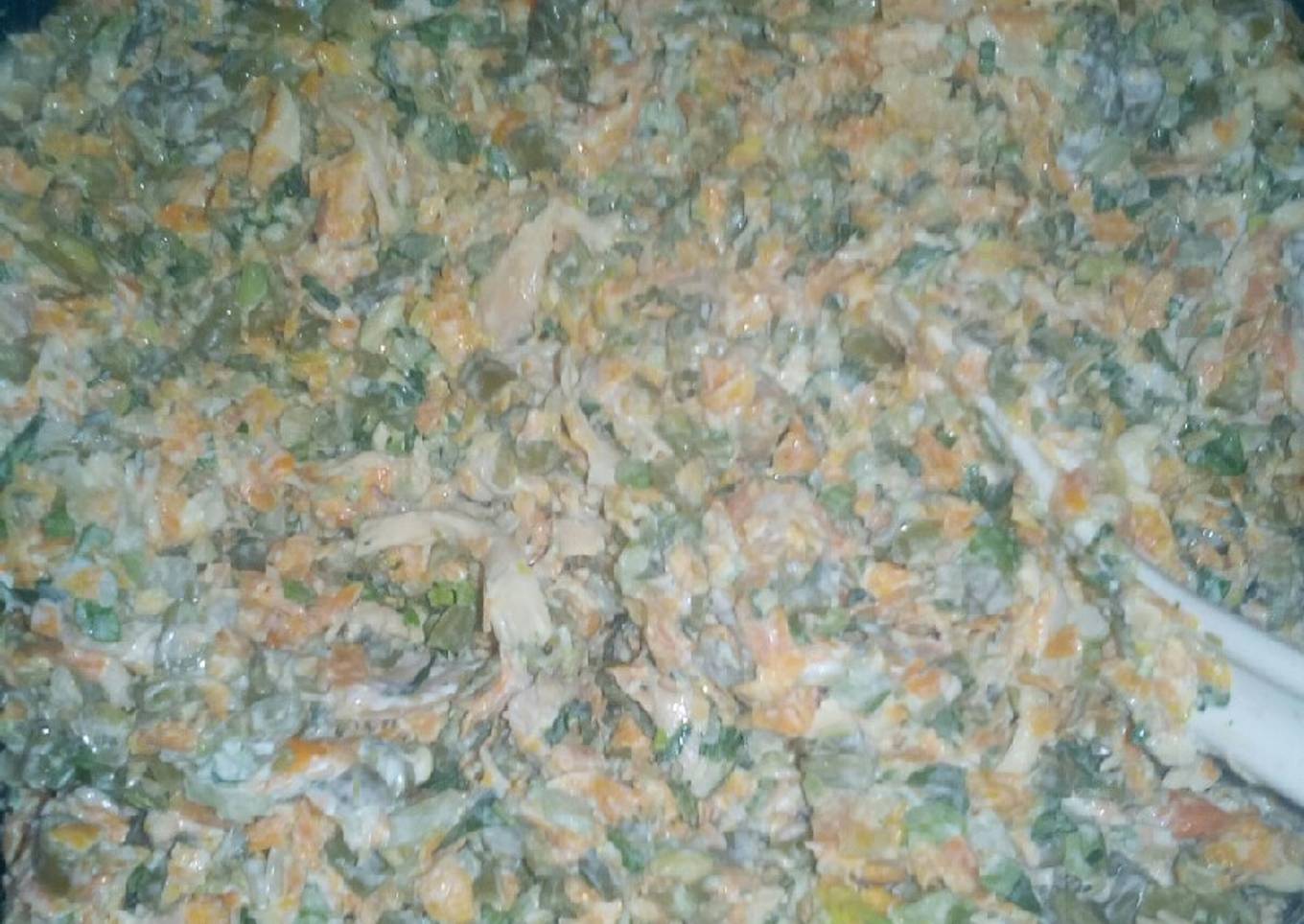 Pasta de pollo con verduras